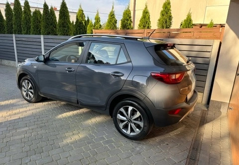 Kia Stonic cena 75900 przebieg: 9145, rok produkcji 2022 z Mosina małe 529